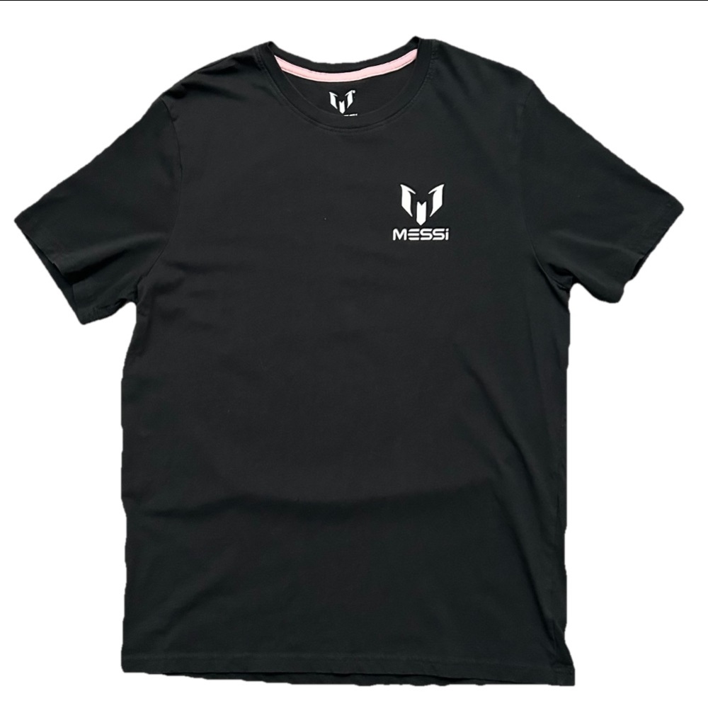 Lionel Messi Collection Worldwide Legend GOAT Soccer Graphic T-Shirt Men's Large